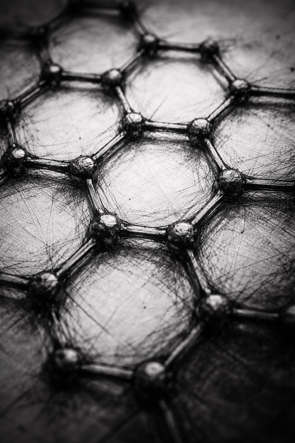 Graphite: A dry and dense focus. — Graphite. Building a grey silent fortress in noise.