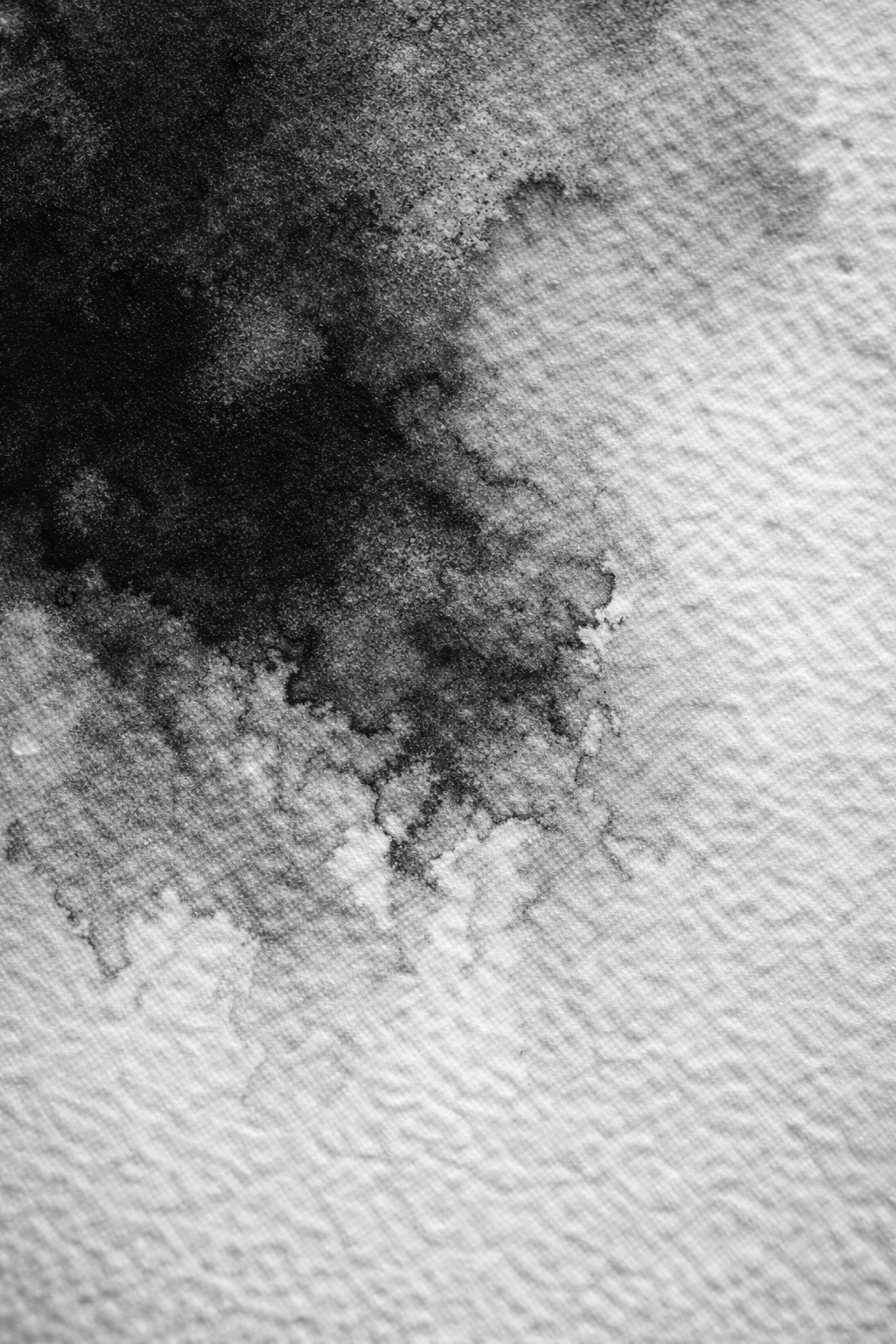 渲染展示图：让情绪像墨一样晕开。。让情绪像墨一样，在水中慢慢晕开。